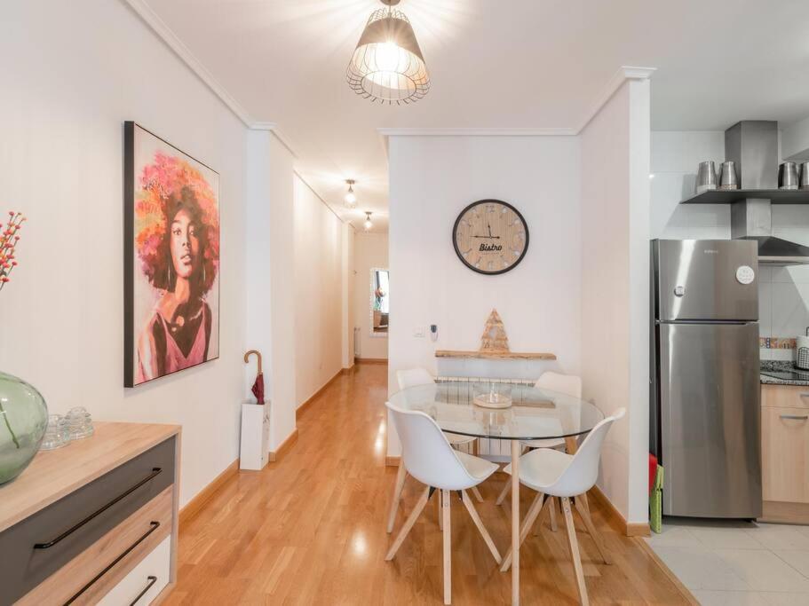 Duplex Cueva De Lobos By Clabao Apartment Логроньо Екстериор снимка